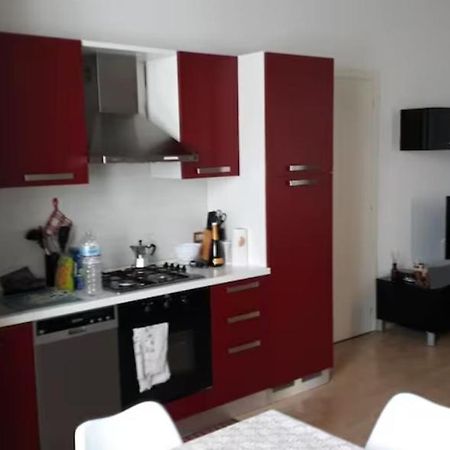 Lorenzo'S House Apartment เตียเน ภายนอก รูปภาพ