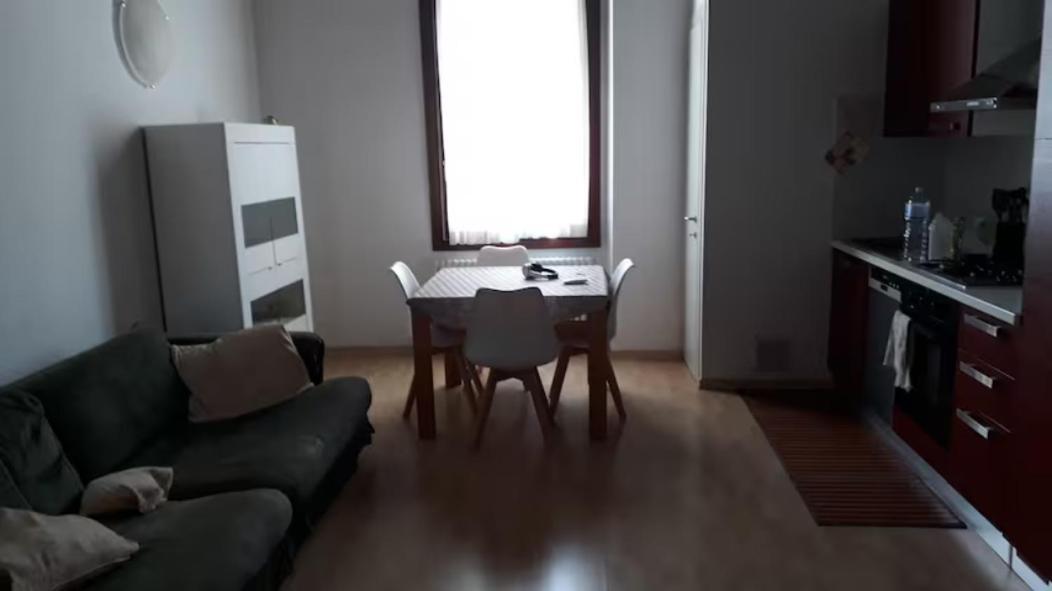 Lorenzo'S House Apartment เตียเน ภายนอก รูปภาพ